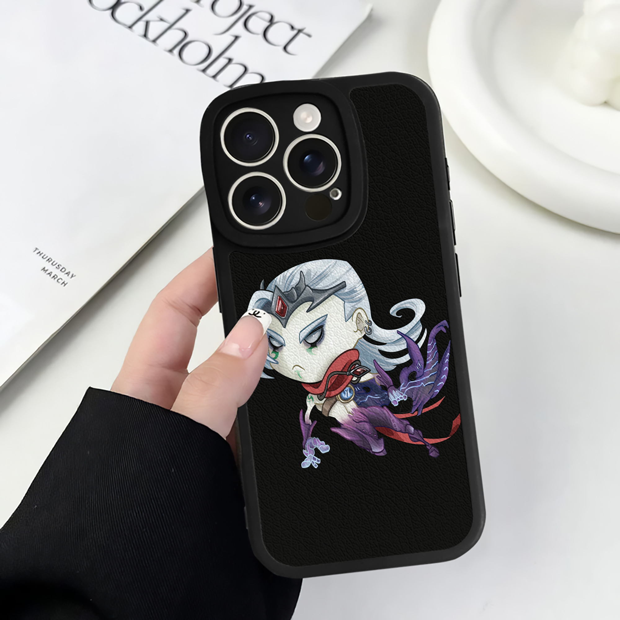 （画像用） リーグ・オブ・レジェンド League of Legends LOL 【iPhone 16シリーズ対応】シリコンスマホケース（レザー調） 材質：シリコン
